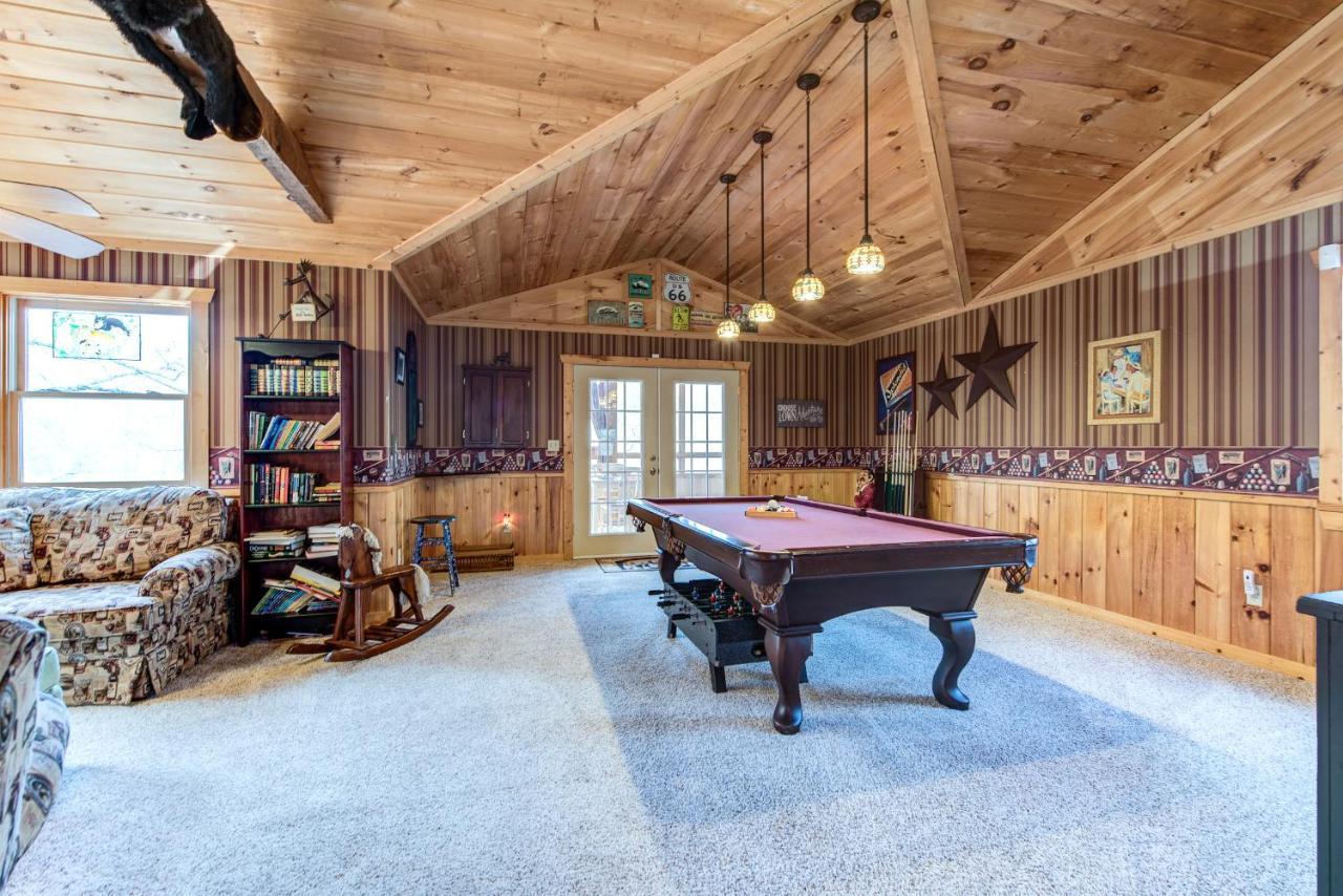 Lazy Cub Lodge Pigeon Forge Εξωτερικό φωτογραφία