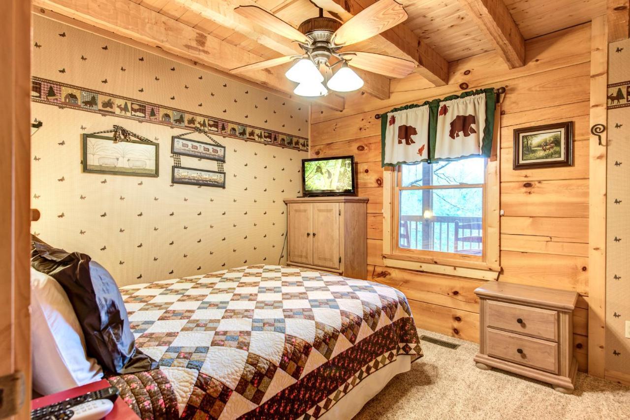 Lazy Cub Lodge Pigeon Forge Εξωτερικό φωτογραφία