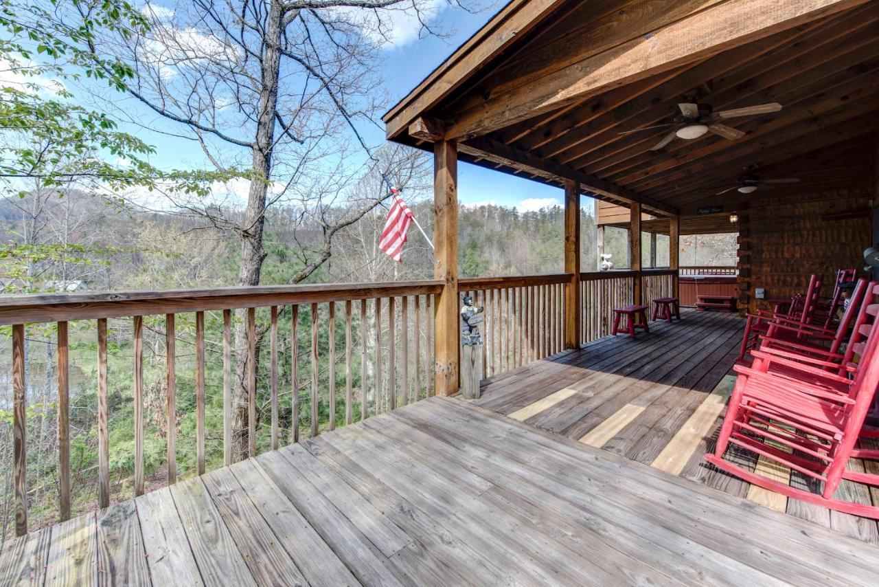 Lazy Cub Lodge Pigeon Forge Εξωτερικό φωτογραφία