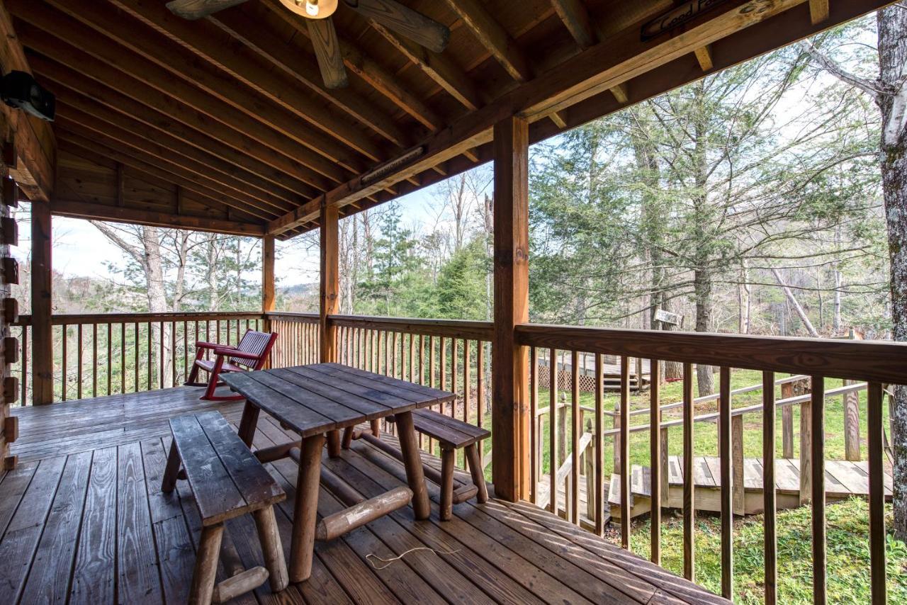 Lazy Cub Lodge Pigeon Forge Εξωτερικό φωτογραφία