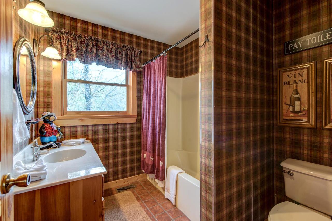 Lazy Cub Lodge Pigeon Forge Εξωτερικό φωτογραφία