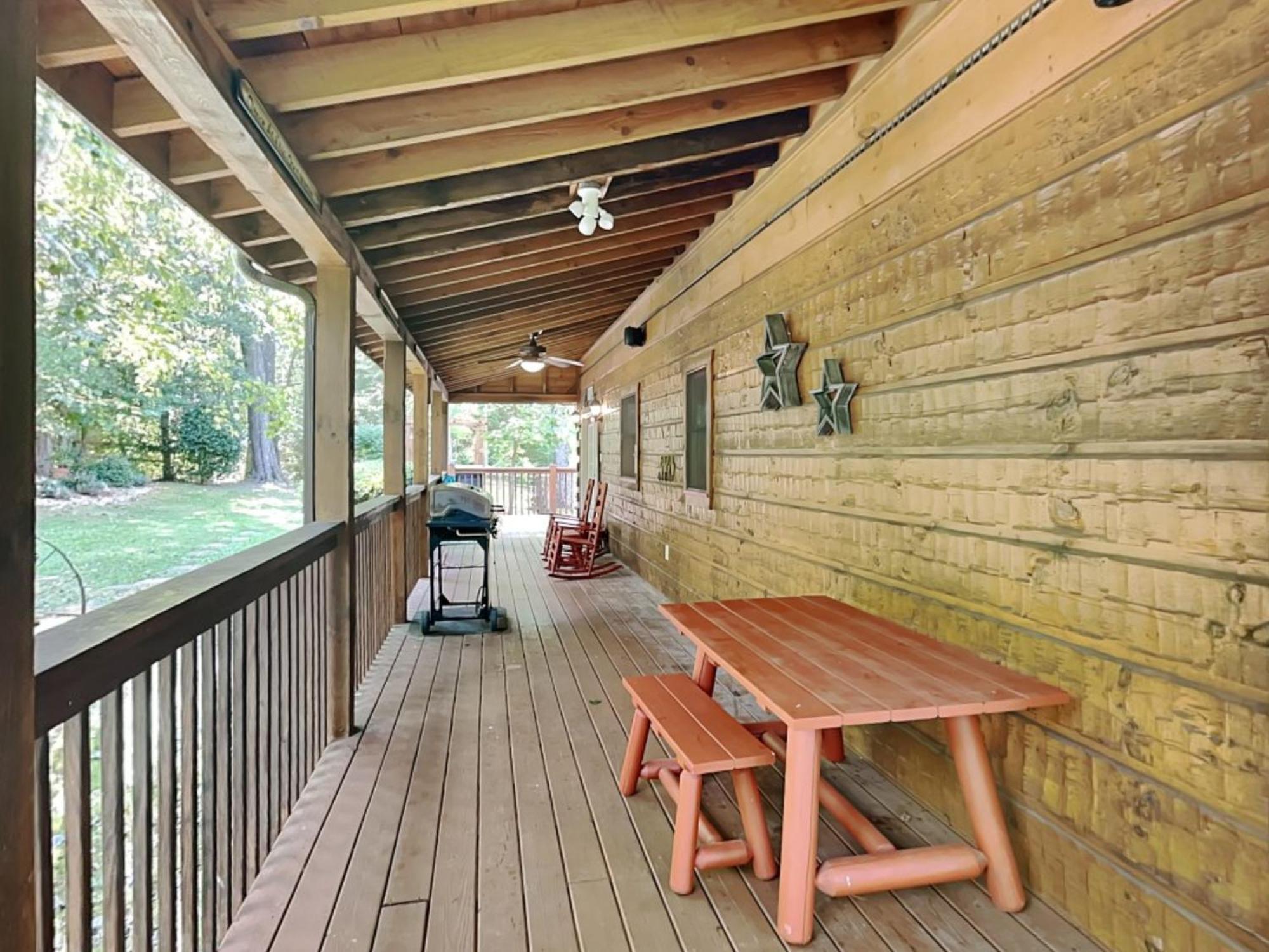 Lazy Cub Lodge Pigeon Forge Εξωτερικό φωτογραφία