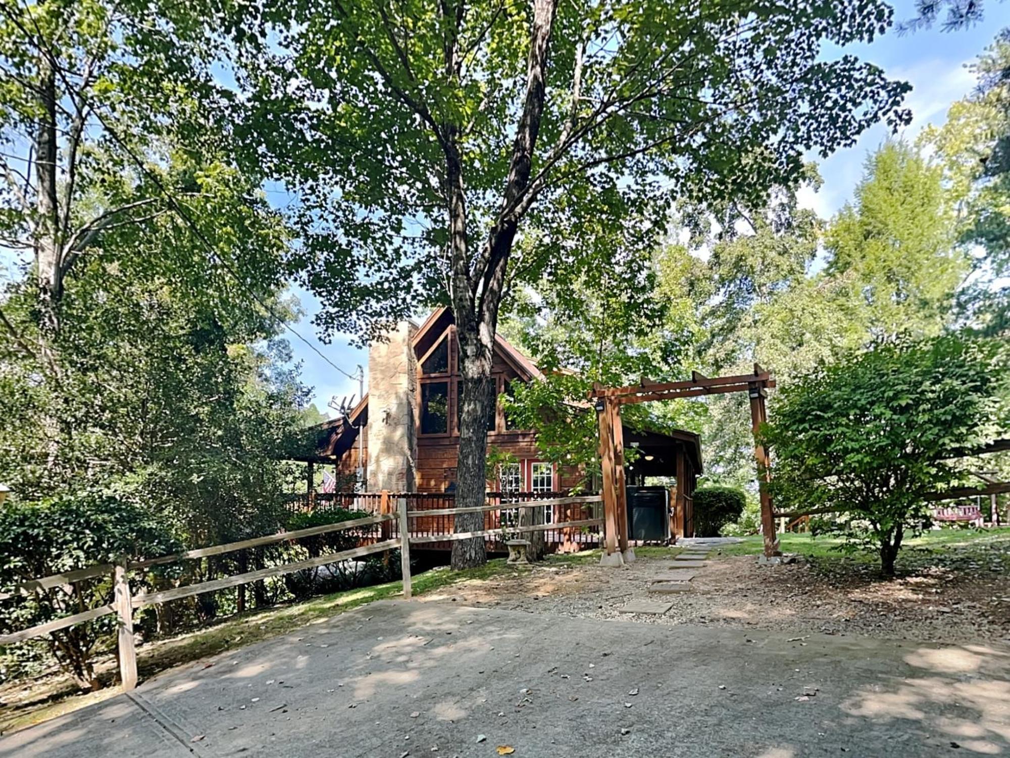 Lazy Cub Lodge Pigeon Forge Εξωτερικό φωτογραφία